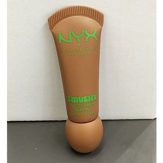 06 مرطب شفاه تيوب NYX 61/182