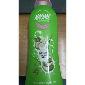 جل استحمام نعومي 750 مل - alo vera tea with milk                       