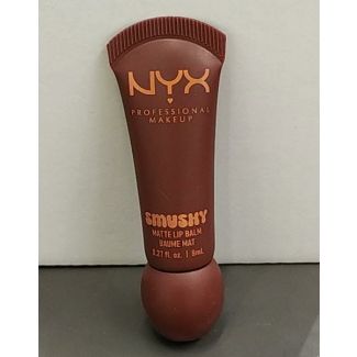 07 مرطب شفاه تيوب NYX 61/182