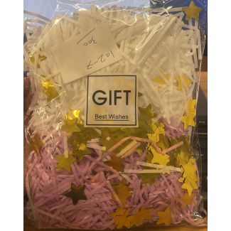 ورق هدايا مع نجوم 102/7