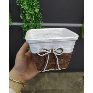 سلة خيش 56/3 على شكل مستطيل بني وابيض 