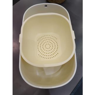 علبة مع صفاية 7/33