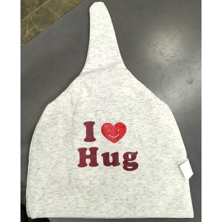 طاقية بيبي 94/4- I LOVE Hug