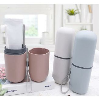 علبة سفر بلاستيكية 18/8