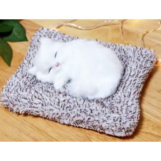 لعبة قطة النائمة 13/5 الحجم الصغير 