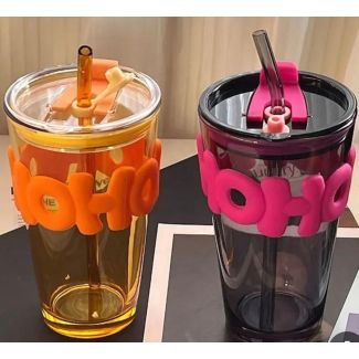 كاسة زجاج مع مصاصة 8/126