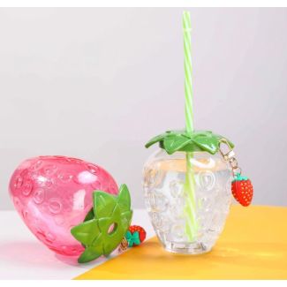  مطرة بلاستيك 71/4 مجسم فواكه شفاف/فراولة مع ميدالية