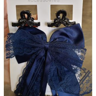 بكلة شعر فيونكة كبيرة وملقطتين 20/4