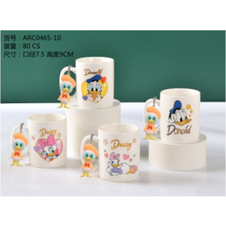 مج كبير بطوط مع مدالية 68/36- ابيض