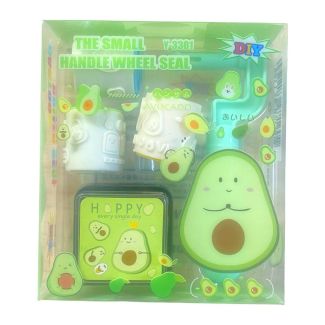 ختم افوكادو مع ثلاث رؤوس 