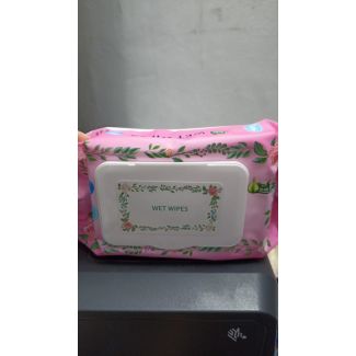 محارم معطرة wet wipes