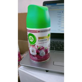 تعبئة ايرويك SMOOTH SATIN & MOON LILY 