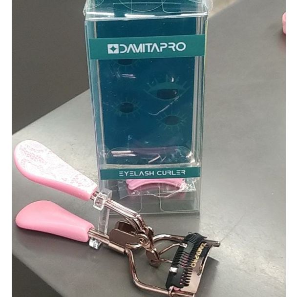  قلاب رموش مقبض لون زهري فاتح-DAMITAPRO