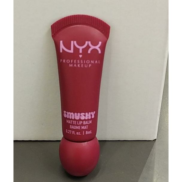 11 مرطب شفاه تيوب NYX 61/182